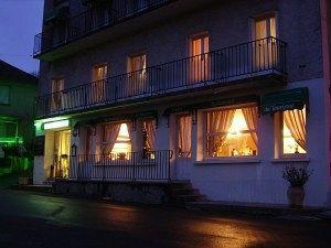 Hotel Restaurant Du Tourisme Latronquière Esterno foto