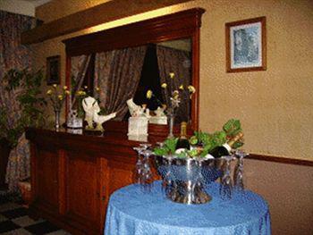 Hotel Restaurant Du Tourisme Latronquière Esterno foto